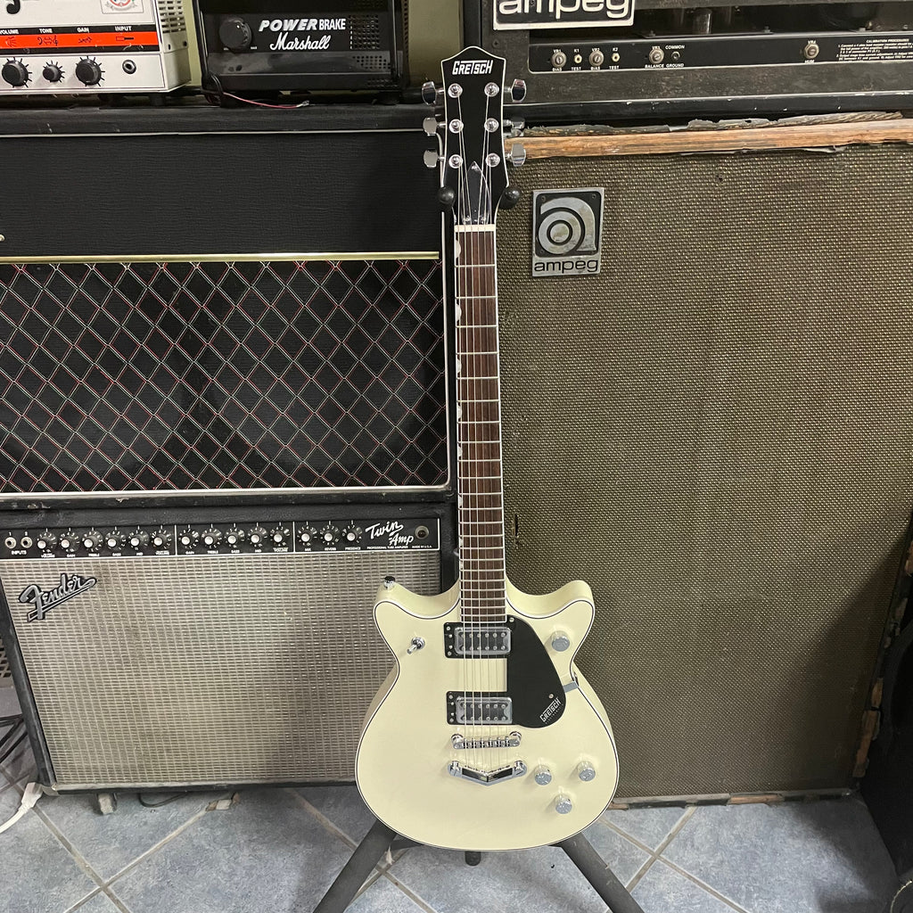 Used 2022 Gretsch G5222 Electromatic Double Jet, Laurel Fingerboard, Vintage White