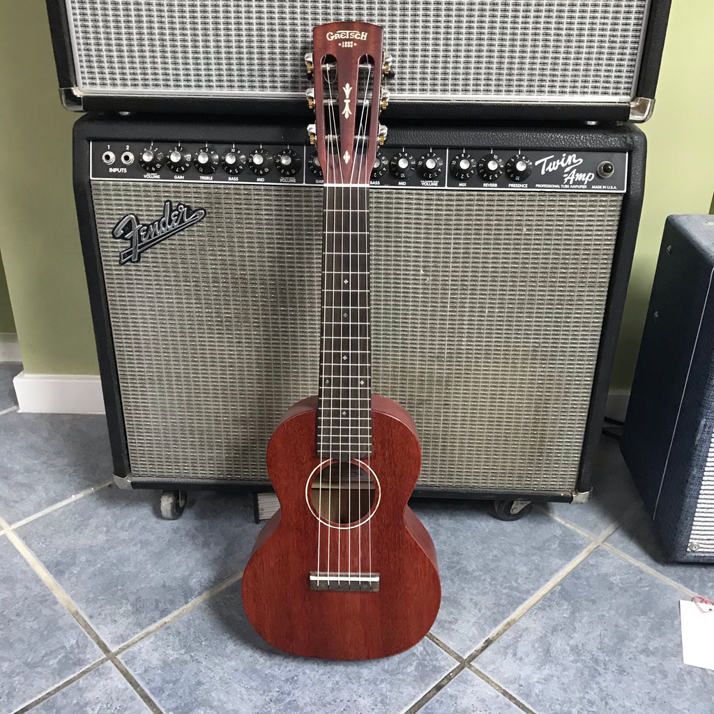 Gretsch G9126 Guitar-Ukulele Acoustic with Gig Bag