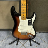 Player Stratocaster, Maple Fingerboard, 70th Anniversary 2-Color Sunburst