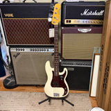 Fender American Professional II Precision Bass, Rosewood Fingerboard, Olympic White  B-Stock