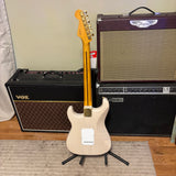 Fender Limited Edition Vintera III Late '50s Stratocaster, Maple Fingerboard, White Blonde