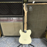 Squier Affinity Series Telecaster Thinline, Laurel Fingerboard, Black Pickguard, Olympic White