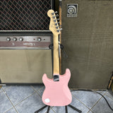 Squier Mini Stratocaster, Laurel Fingerboard, White Pickguard, Shell Pink