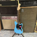 Squier Sonic Mustang HH, Laurel Fingerboard, Black Pickguard, California Blue