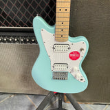 Squier Mini Jazzmaster HH, Maple Fingerboard, Daphne Blue